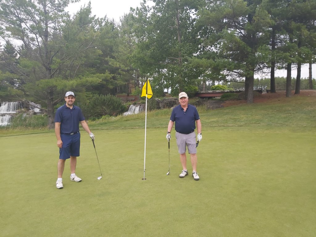 Experienced in appraisals, and on the golf course!